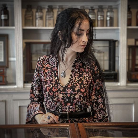 Meet your Posher, Samantha - Picture 1 of 1